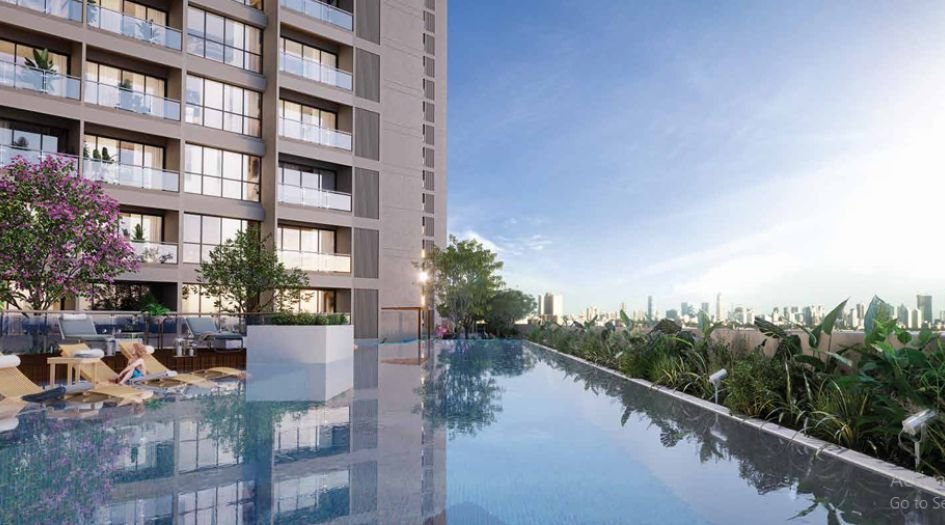 Osian-Almanova-Swimming-Pool